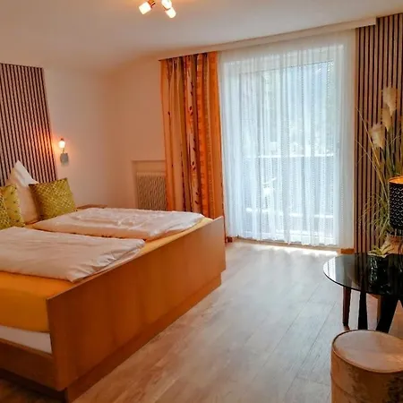 Gaestehaus Judith 게스트하우스 3*